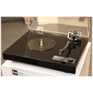 Dual Electronics CS 618Q Manual Three-Speed Turntable